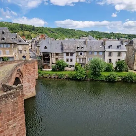 Au Pont Vieux * Espalion