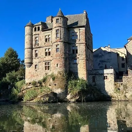 Feriehus Au Pont Vieux Espalion