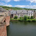 Au Pont Vieux * Espalion