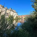 Au Pont Vieux Hébergement de vacances Espalion